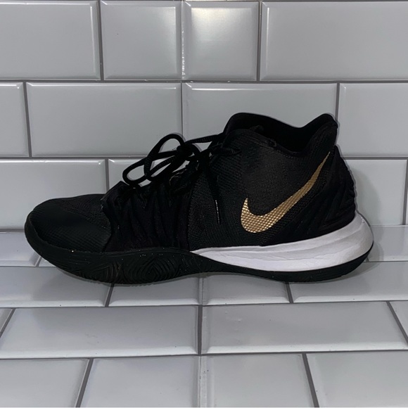Nike Kyrie 5 EP Basketball Shoes Black Gold Engineered Performance Men’s 10